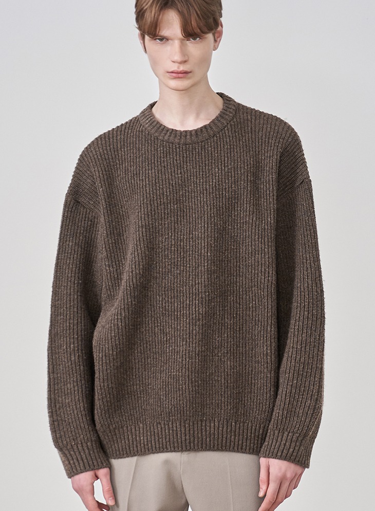 HACHI BULKY ROUND KNIT [D/BROWN]